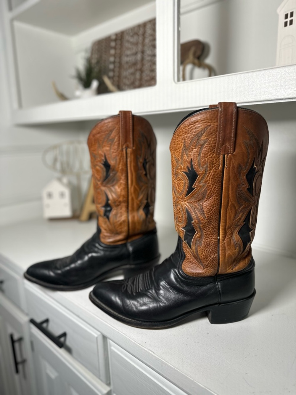 J Chisholm Mens 10EE Cowboy Boots Black Brown Leather Western Wide Vintage USA